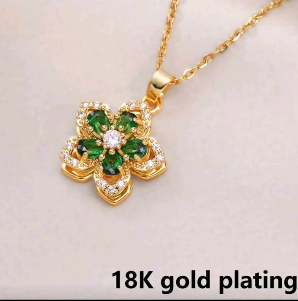 New Elegant Gold and Green Floral Spinner Pendant Necklace - Picture 2 of 3